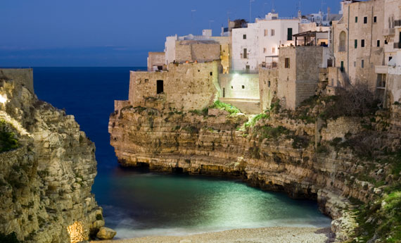 Le 10 spiagge più belle a un'ora da Bari, con le informazioni sui parcheggi